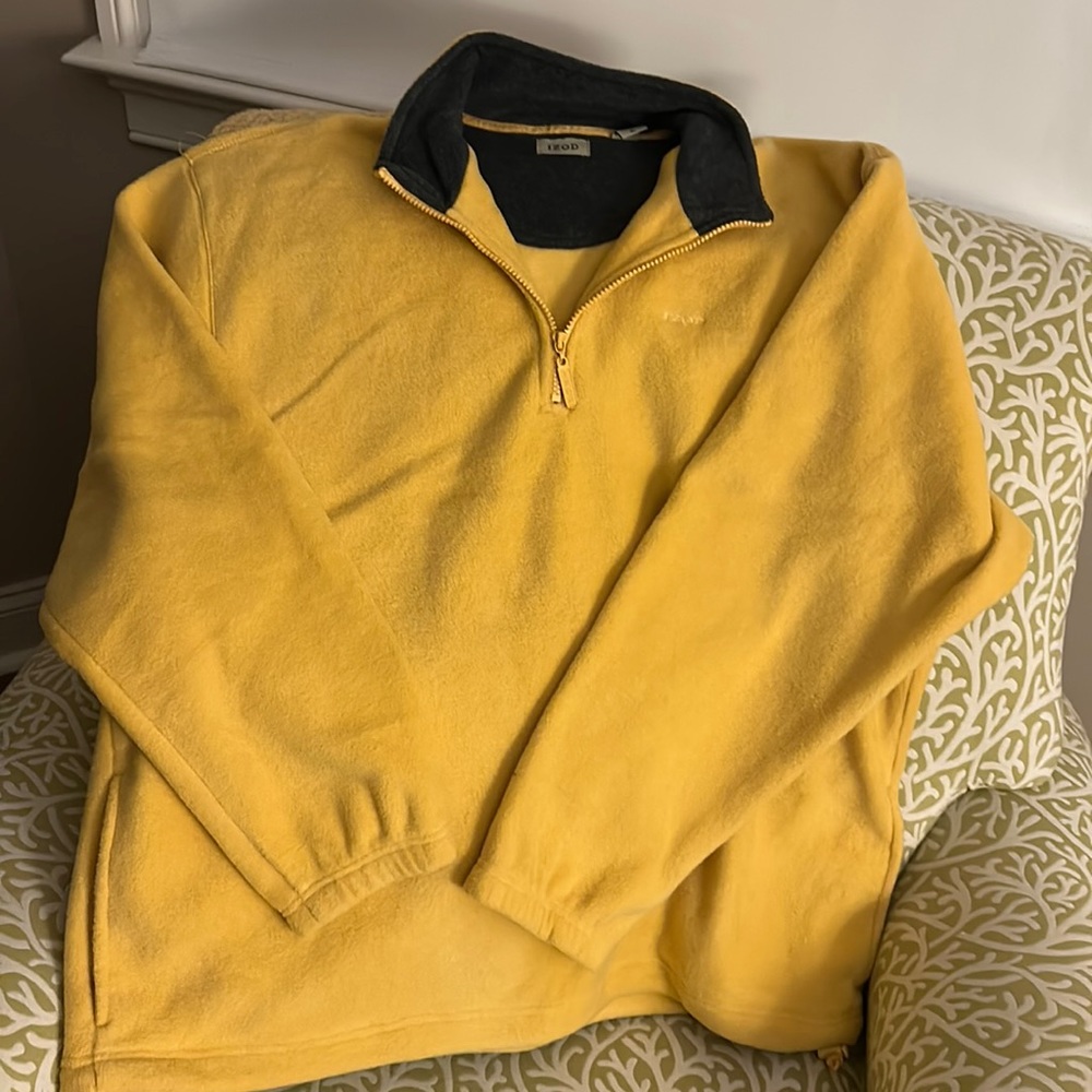 Izod Men’s Quarter Zip Fleece Pullover XL
